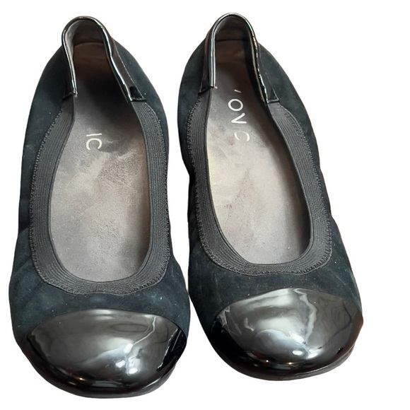 Vionic Tiegan Flats Womens Size 7 Suede Leather Black Patent Cap Toe Sli… - Picture 1 of 4